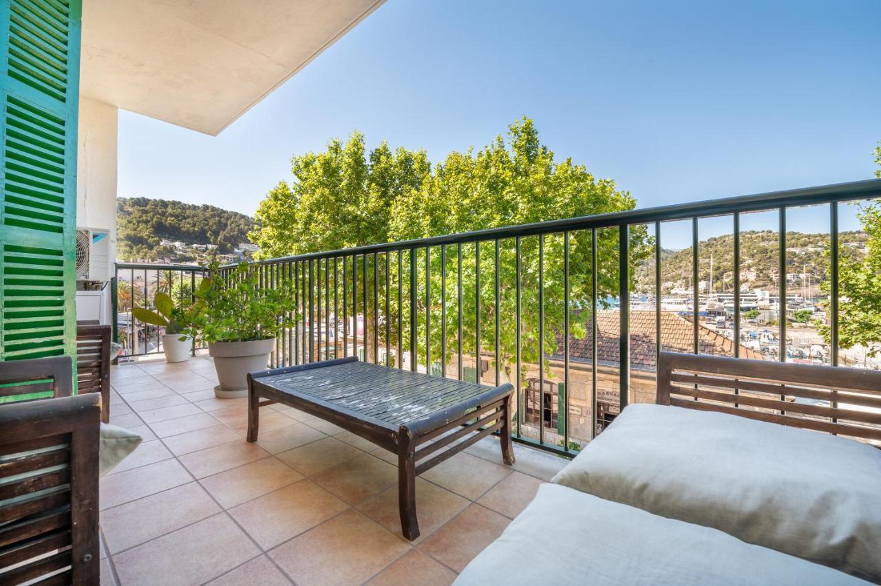 Seafront Apartment In Port Soller Пуэтро де Соллер Экстерьер фото